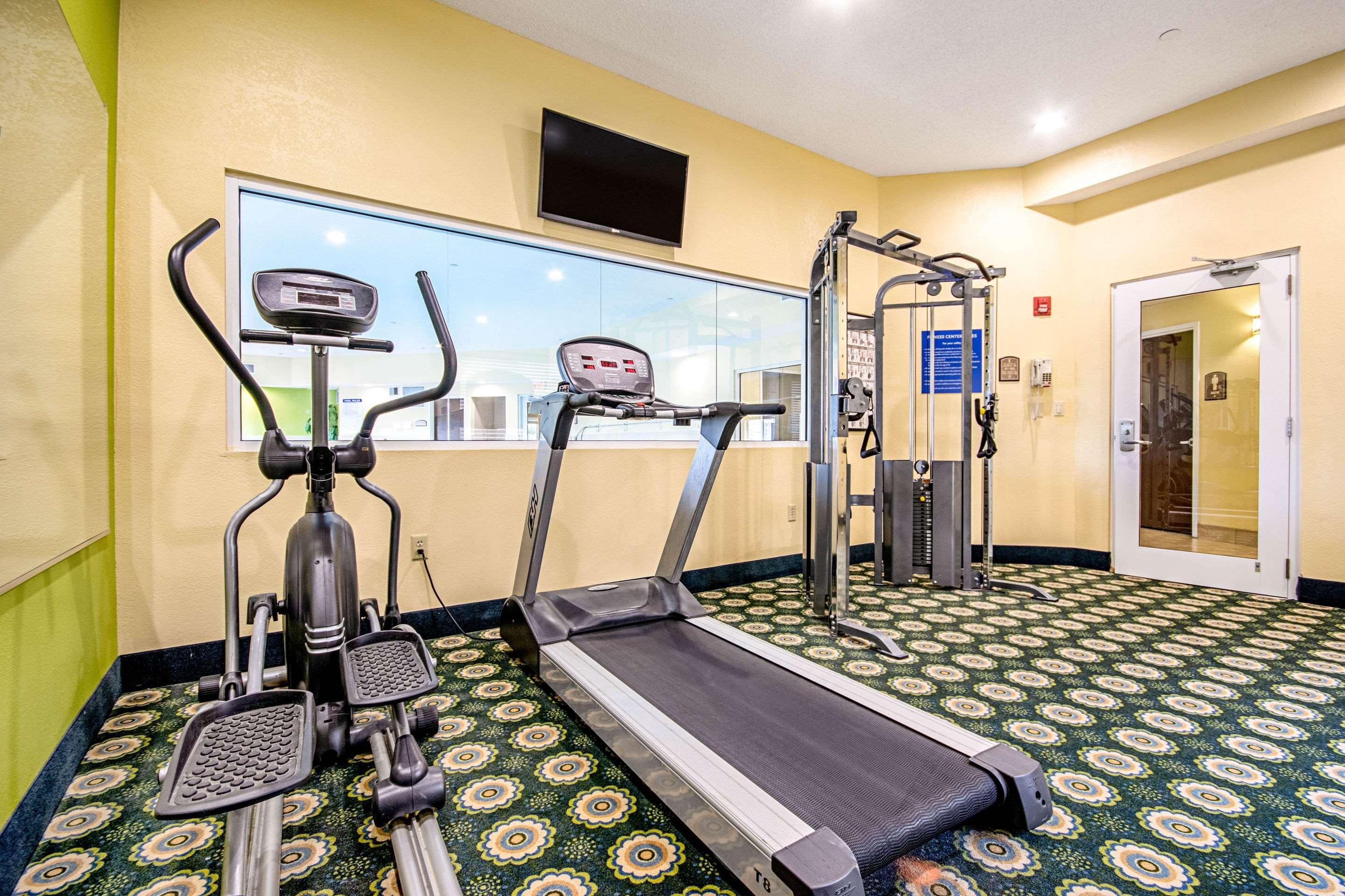 Quality Inn & Suites Glenmont - Albany South Bagian luar foto