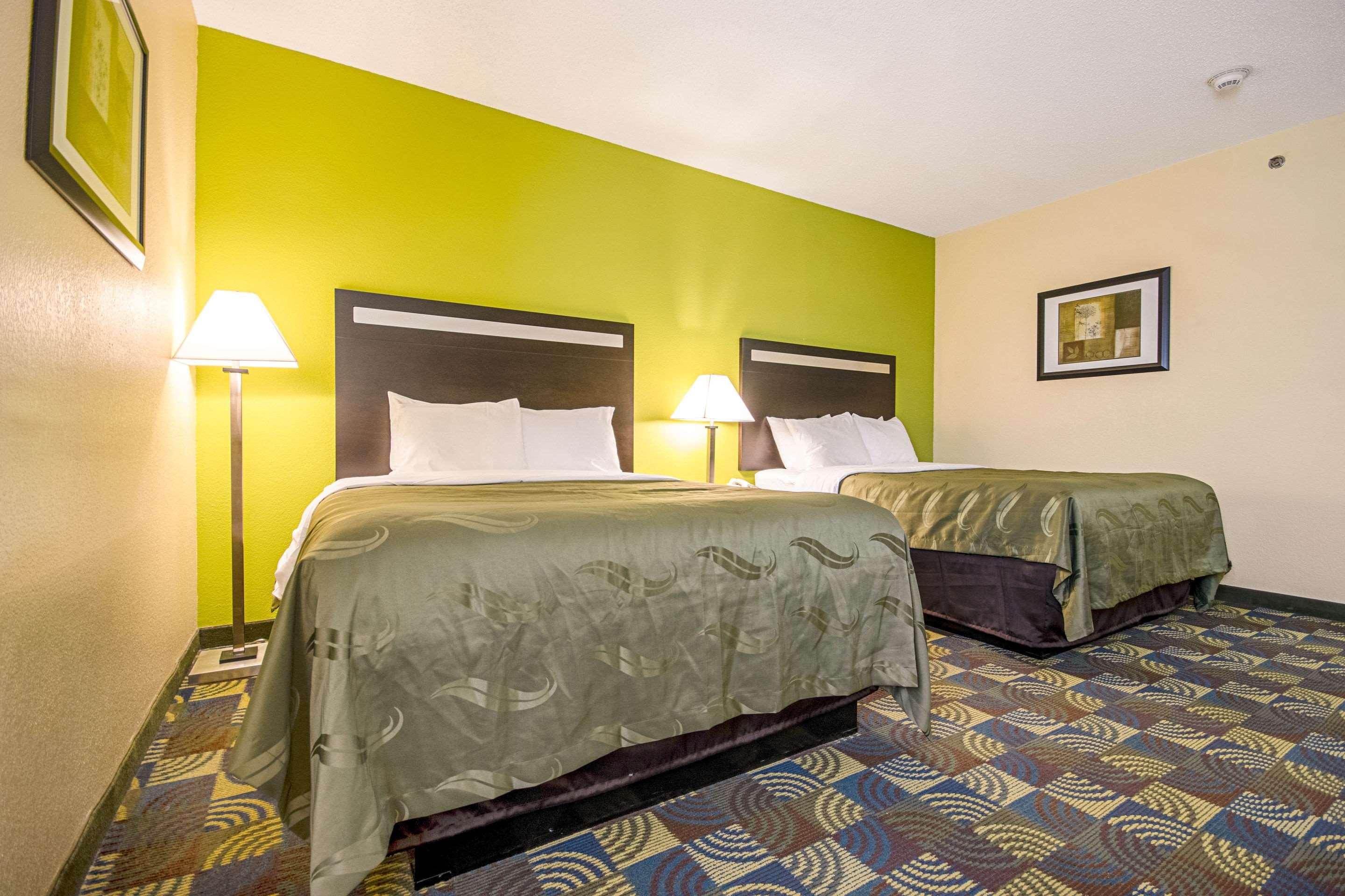 Quality Inn & Suites Glenmont - Albany South Bagian luar foto
