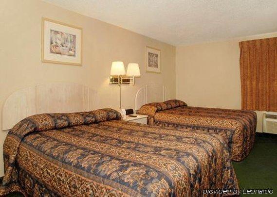 Quality Inn & Suites Glenmont - Albany South Ruang foto